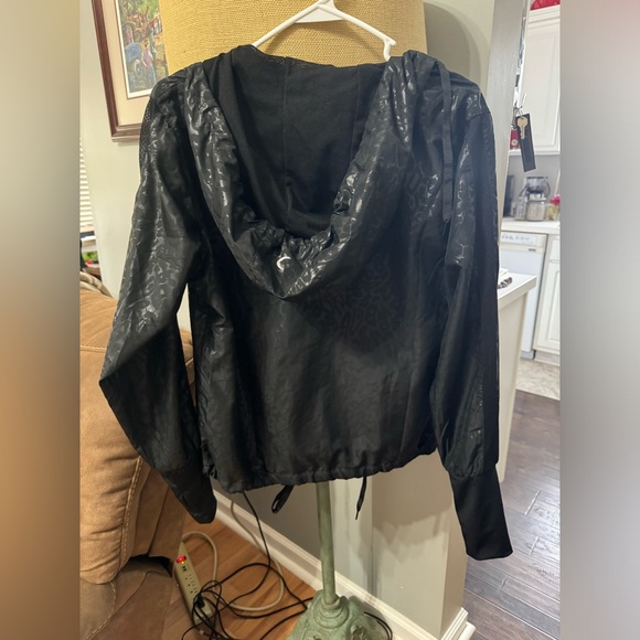 Zyia Active jacket! Worn once or twice in great condition. - Picture 2 of 2